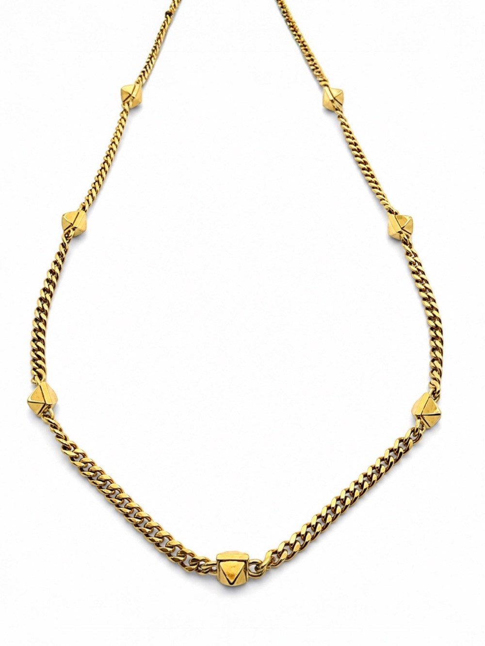 MICHAEL KORS GOLDEN GLAM ROCK GOLD TONE PYRAMID STUD CHAIN NECKLACE